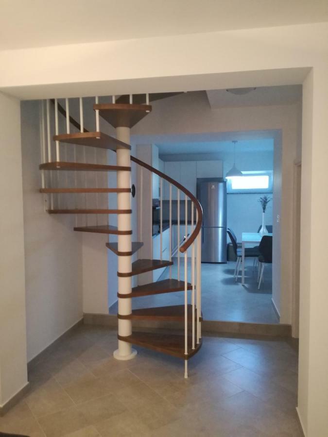 Villa Kuca Za Odmor Pende à Banjol Extérieur photo